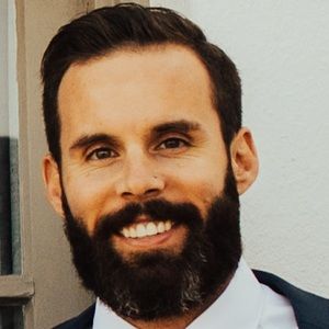 Meet your Posher, Devin